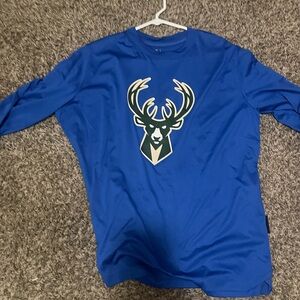 NIKE Milwaukee Bucks City Edition Shooting Shirt